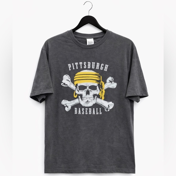Delta Other - Pittsburgh Pirates T-Shirt Men’s Large Black Delta Pro Weight MLB Tee